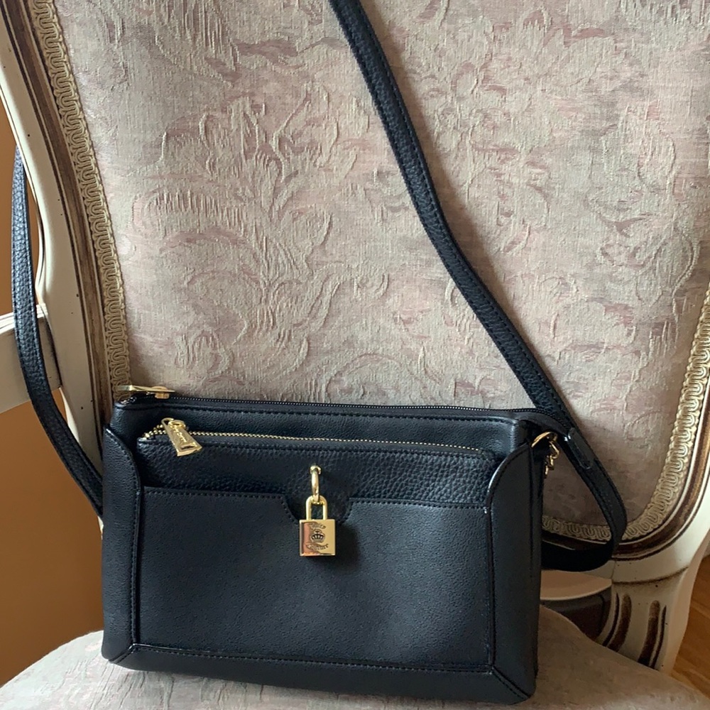Juicy Couture 2 Piece Crossbody